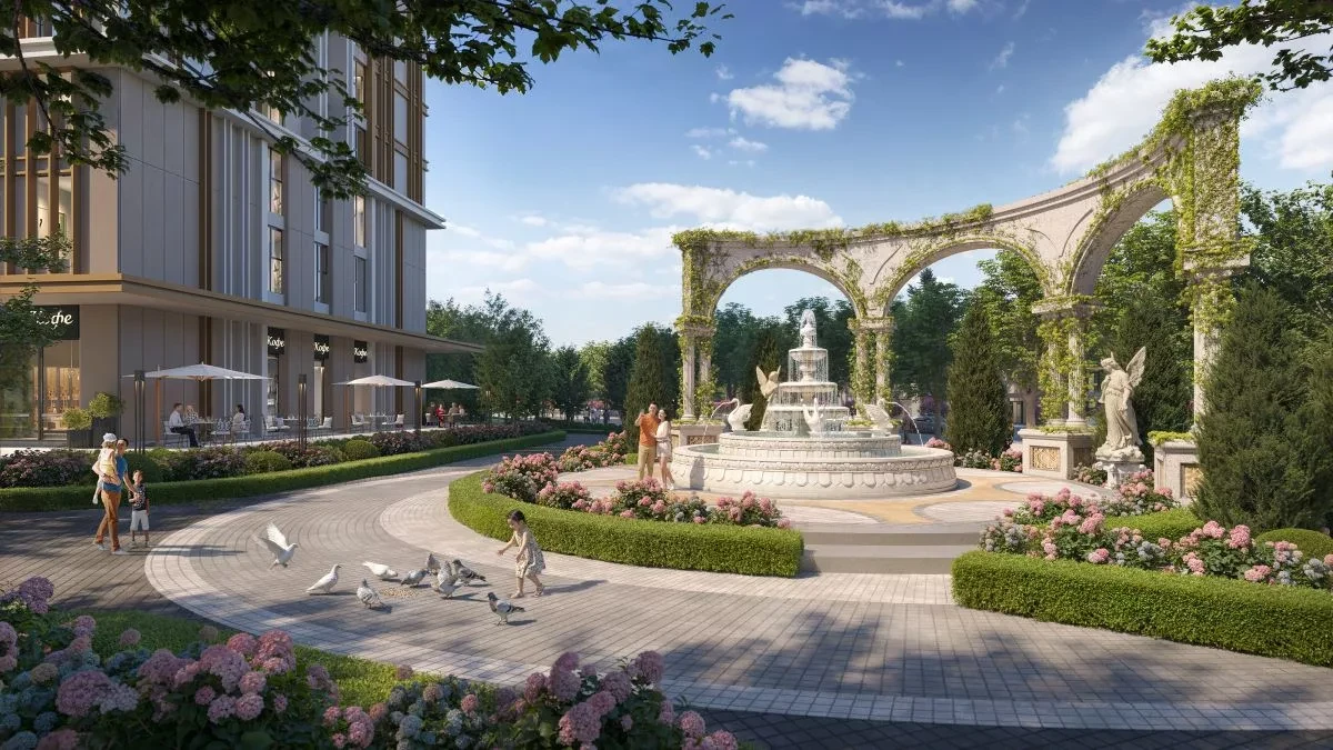 Investment returns in real estate are determined by the financial structure, not the interest rate.