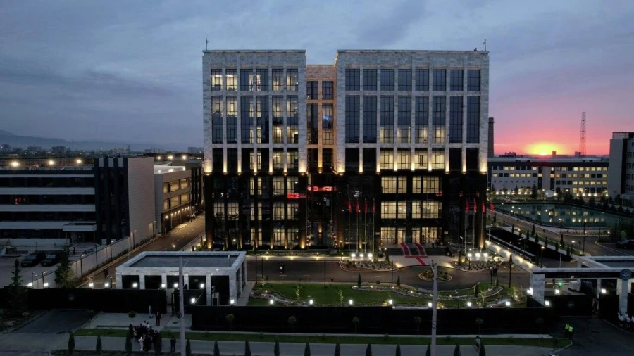 ГКНБ: Биздин кызматкерлерде ысымдар жок, текшерилбеген маалыматтарды таратуудан алыс болуңуздар