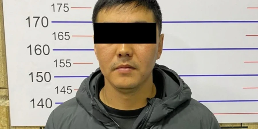 "135 миң сомго "Кумтор" компаниясына жумушка орноштурам деп убадалаган, бирок алдап кеткен"