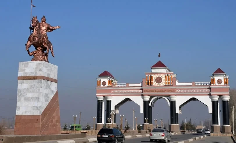 Город Манас кайра аталыш албайт – Аскат Алагозов