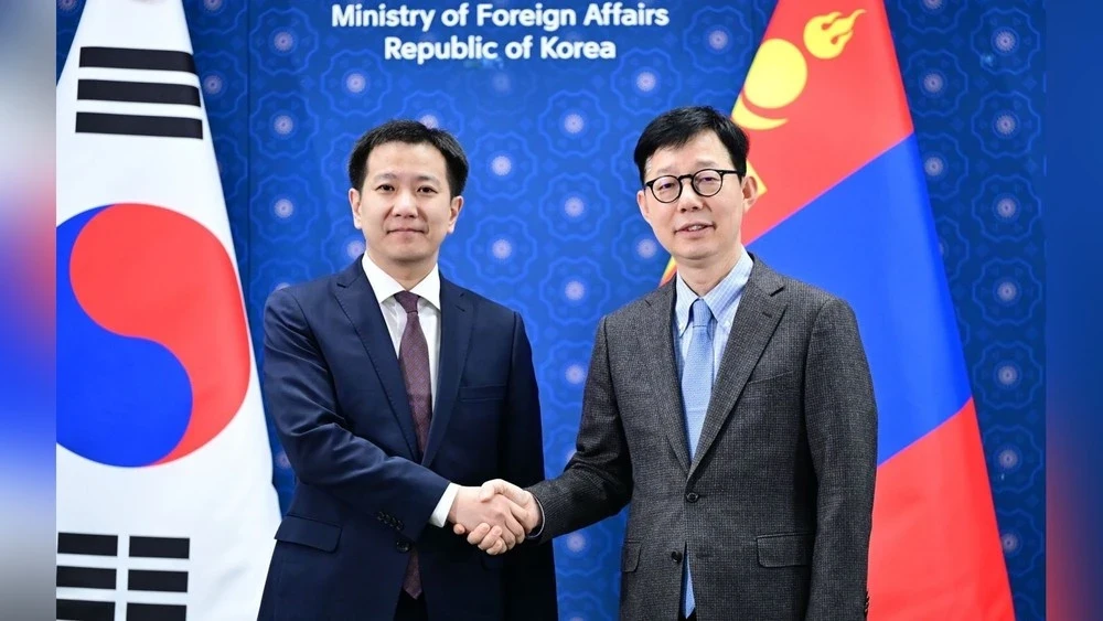 The Ministries of Foreign Affairs of Mongolia and the Republic of Korea held a strategic meeting
