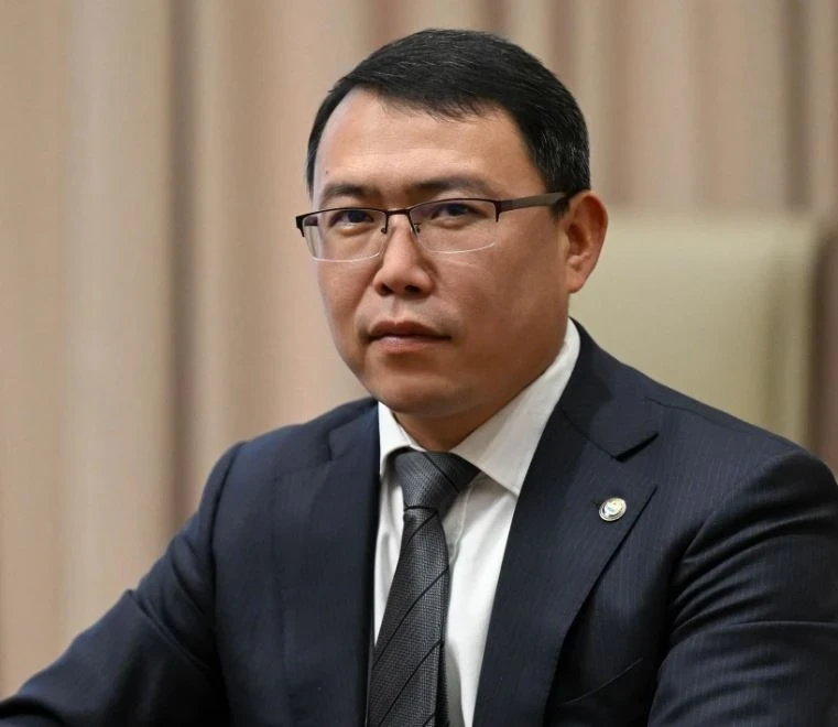 Президенттин басма сөз катчысы Манас шаарын кайра аталышына байланыштуу ушактарды четке какты