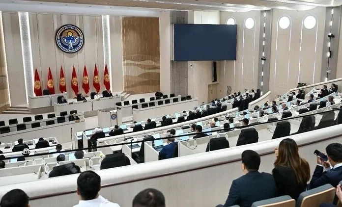 Депутаттык топ «Ата-Журт» «Эл умуту – Ата-Журт» деп аталды