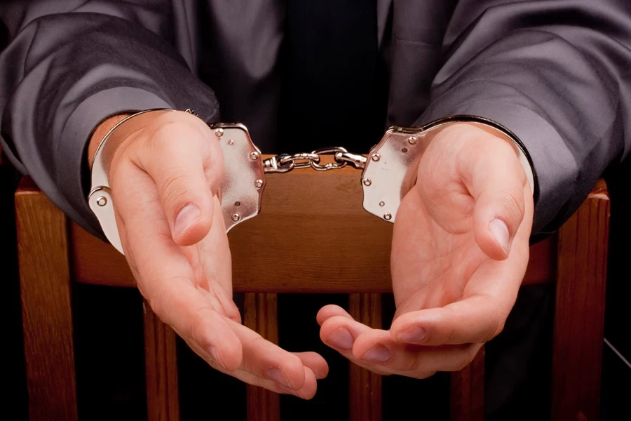 In Talas, an employee of the Ministry of Internal Affairs of the Kyrgyz Republic was detained for the illegal acquisition of funds from a citizen of Turkey.