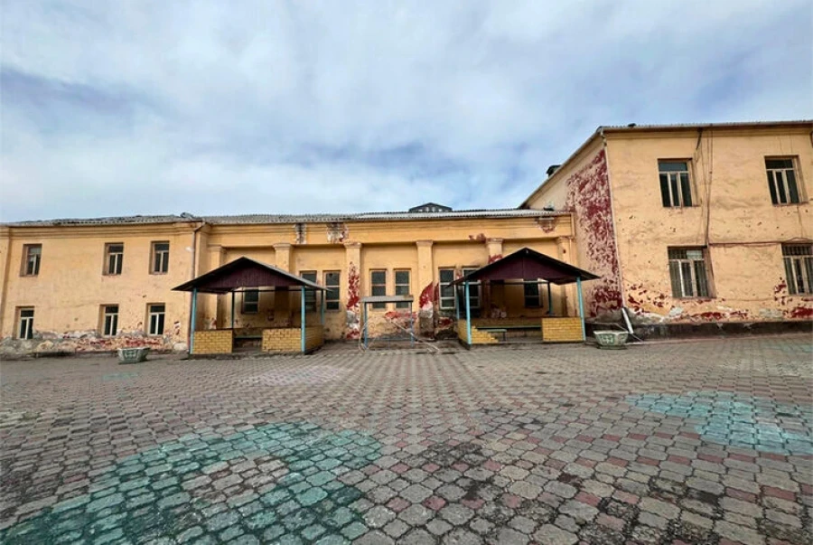 Ошто 2 мектепти бузуу чечими кабыл алынды