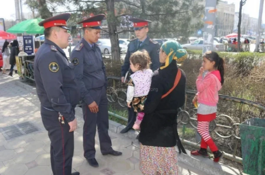 Foreign Beggars Want to Be Expelled from Kyrgyzstan