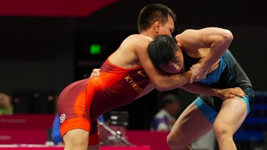 Gold, Silver, Bronze: Kyrgyz Wrestlers Harvest Medals in Albania
