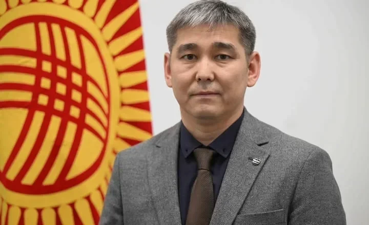 Дамирбек Осмонов назначен министром здравоохранения