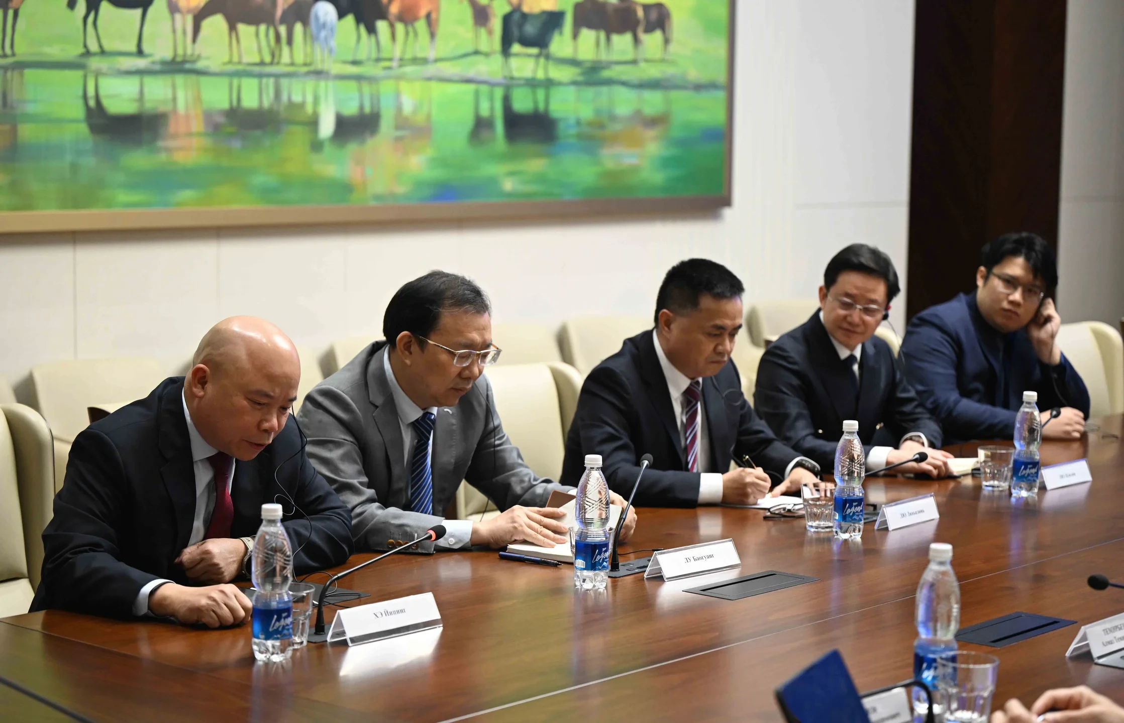Chinese investors are interested in hydropower plant construction projects and water supply systems in the Kyrgyz Republic.
