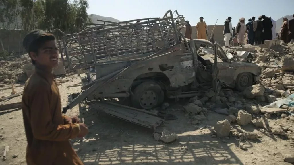 The Minister of Defense of Pakistan declared an "open war" on Afghanistan