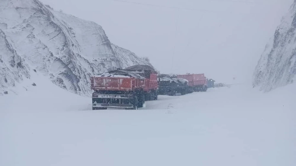 В Таджикистане объявлено предупреждение о повышенной лавинной опасности