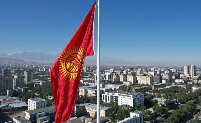 President: Kyrgyzstan aims to achieve strategic leadership in the region