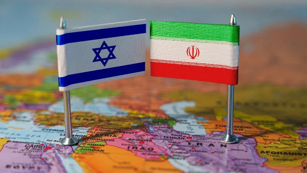 Israel reported missile launches from Iran following strikes on Tehran
