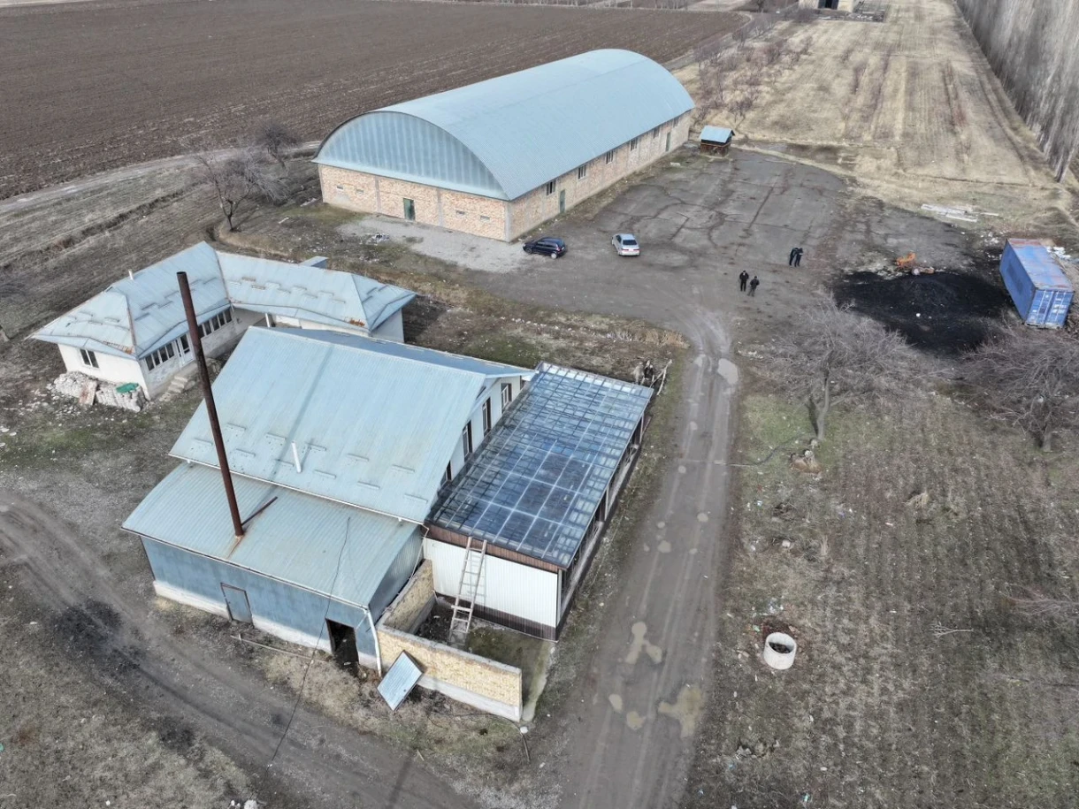 Мамлекетке ОПГ мүчөсү Кадыры Досоновго таандык жер участогу кайтарылды