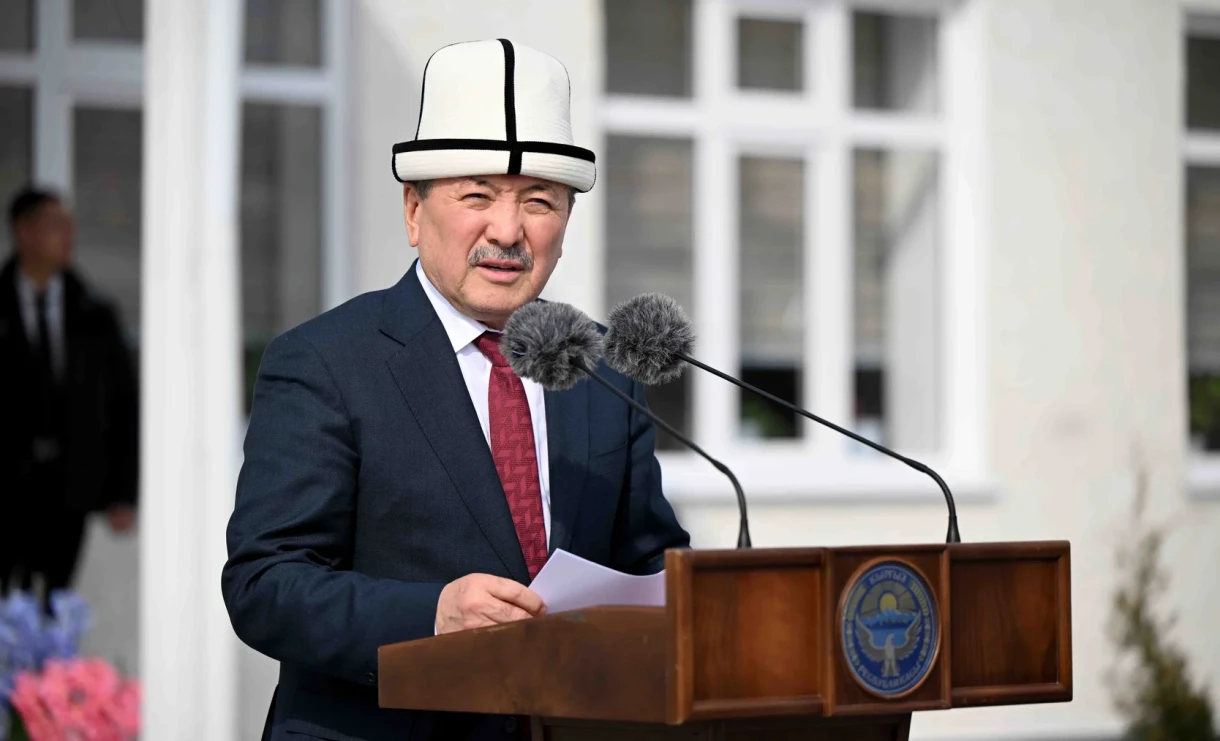 Билимдүү эл – мамлекеттин негизги байлыгы. 2025-жылы Ош облусунда 16 мектеп ачылды.