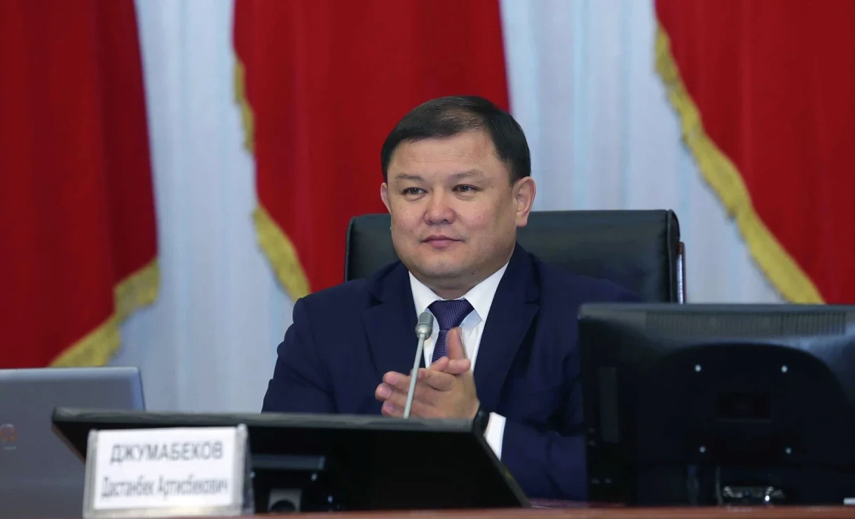 Дастан Жумабеков «Ата-Журт» депутаттык тобунун жетекчиси болуп дайындалды