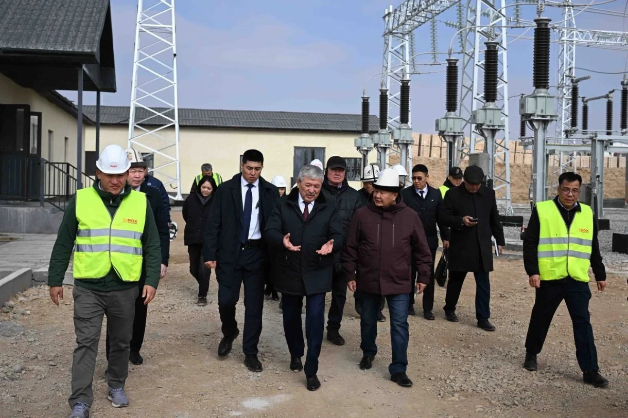 Кабминдин башчысына Ысык-Көлдө күн энергиясы боюнча долбоорлор көрсөтүлдү