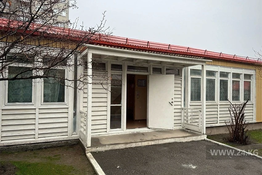 Between the Street and the Shelter: The Harsh Reality of the "Akniyet" Residents