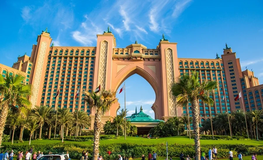 What to Do for Kyrgyzstanis If They Are Evicted from Hotels in the UAE - Instructions