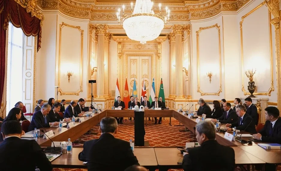 The IEC KR in London Discussed Investments and the Expansion of Trade and Economic Cooperation