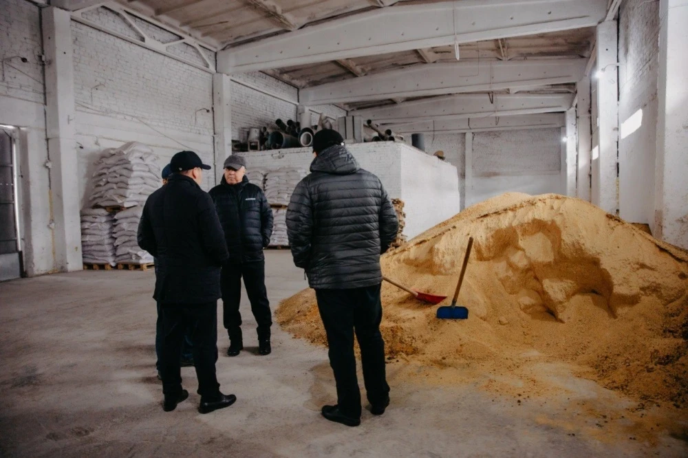 In Kyrgyzstan, the quality of domestic fish feed is being tested