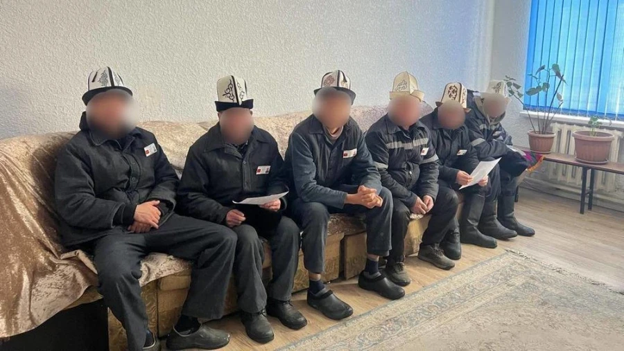 In the Jogorku Kenesh and in prisons, the Day of the White Cap was celebrated