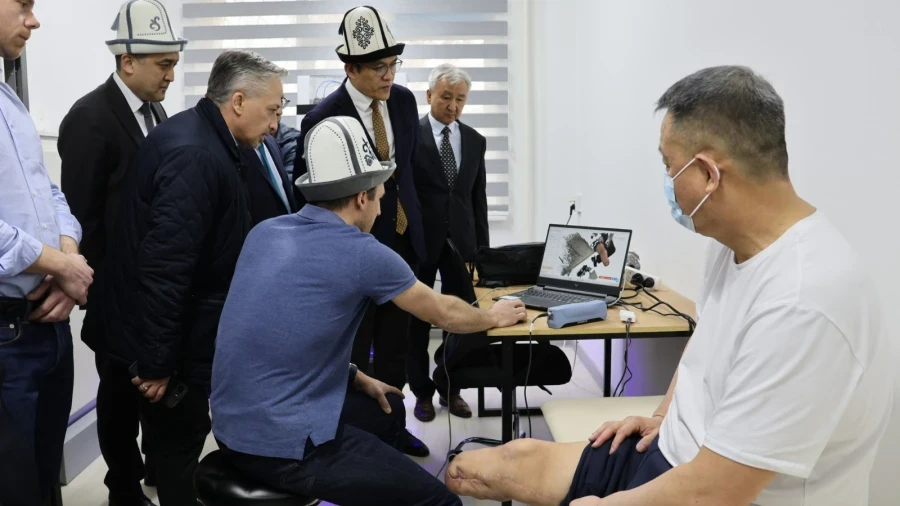 Кыргызстан первым в СНГ внедрил 3D-технологии в государственное производство протезов