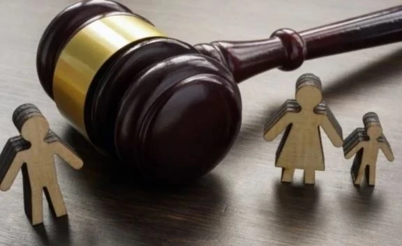 In Nooken, 588,000 soms were collected from a debtor for alimony.