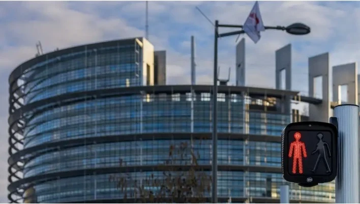 Комитет Европарламента одобрил создание в других странах центров для высылки мигрантов