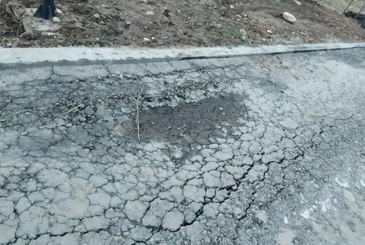 The Bishkek City Hall responded to complaints about the damaged sidewalk in Atatürk Park