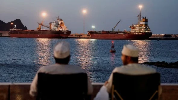 Война с Ираном: массированные удары, угрозы нефтяной блокады и атаки по базам США