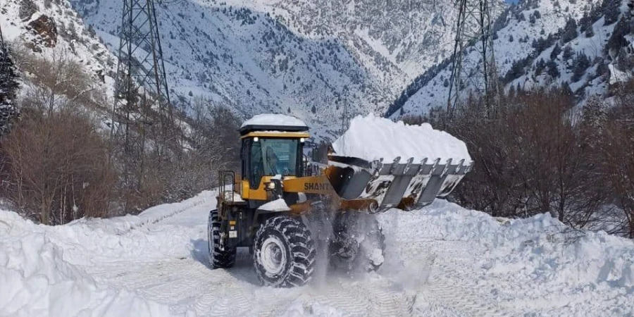 Бишкек-Ош жолунда лавина түштү