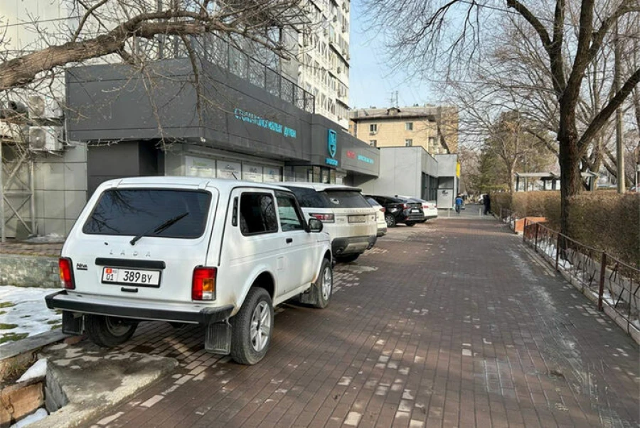 Bishkek City Hall: Hourly Parking Will Force Drivers to Switch to Public Transport