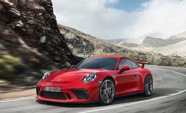 Porsche пайдасынын 91,4% төмөндөгөнүн белгиледи