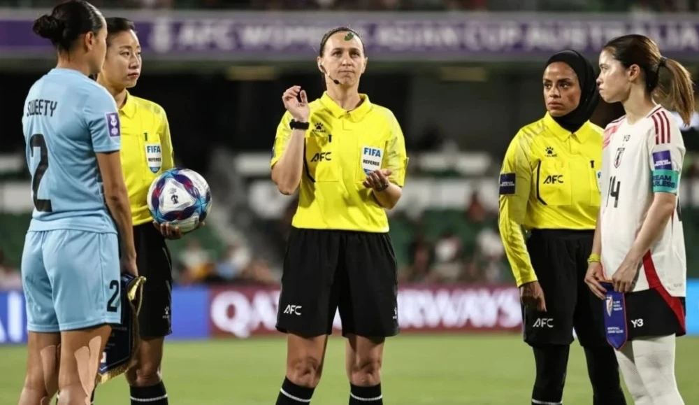 Судья из Кыргызстана обслужила матчи сборных Кореи, Ирана и Японии