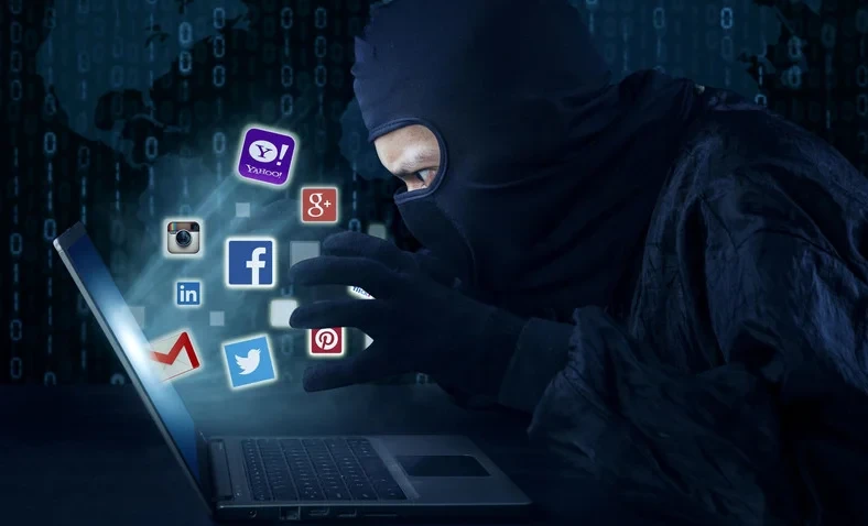 Парламент интернет-алдашууга каршы күрөшүү боюнча токтом кабыл алды