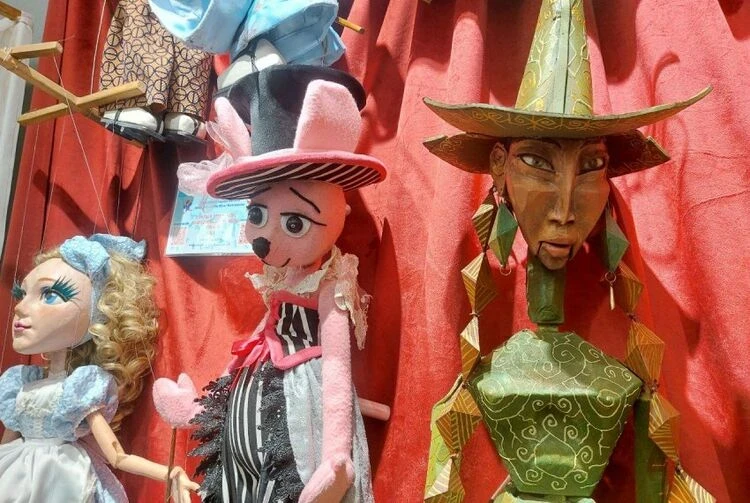 Dolls from performances and original works by masters showcased at the House of Artists