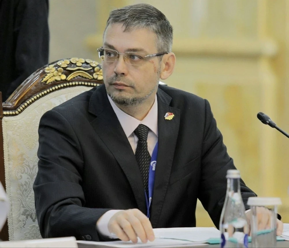 "Риск аймагындагы логистика": Эксперт Андрей Белов Кыргыз Республикасынын Президентине кайрылды