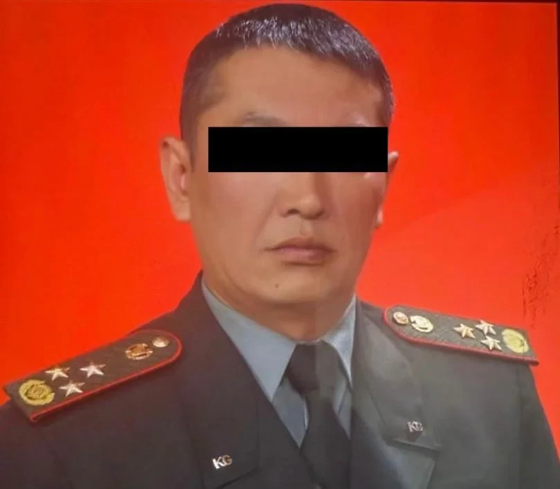 Бишкекте адвокат талап-тоноо боюнча кармалды