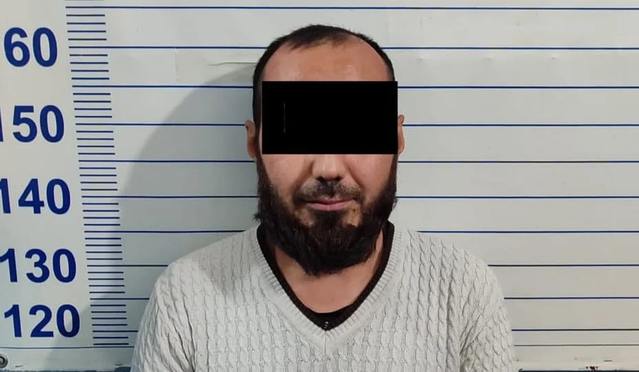 A resident of Osh was detained for spreading extremist materials on social networks.