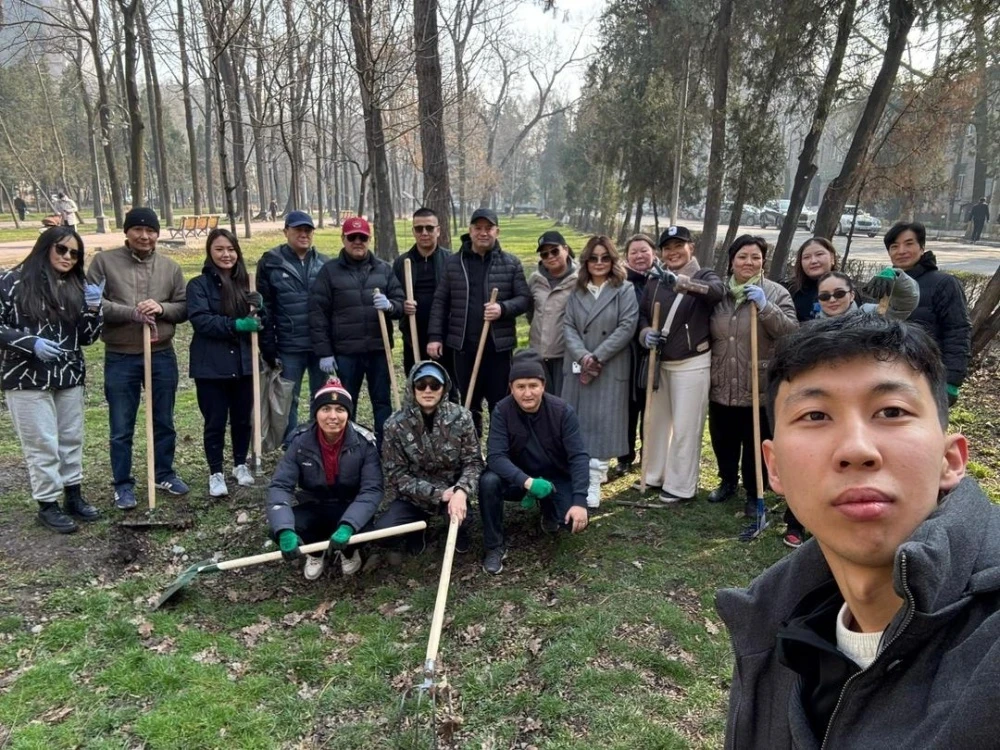 State agencies of Kyrgyzstan participate in a community cleanup day