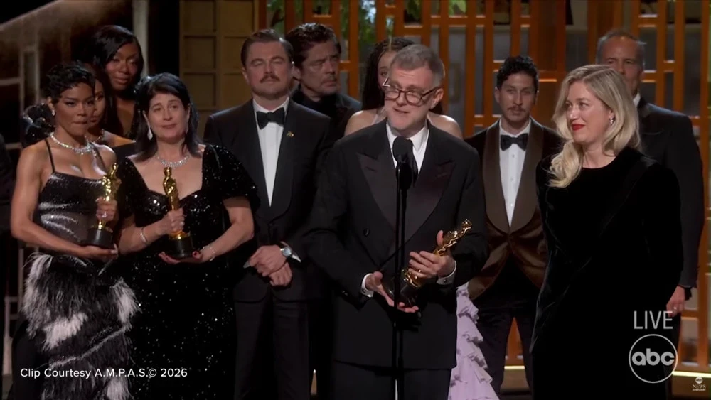 Фильм «Бир согуш экинчи согуш үчүн» «Оскар» сыйлыгын эң мыкты фильм үчүн алды