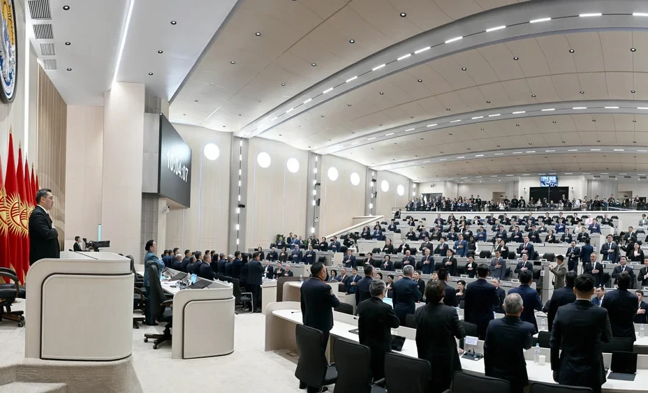 Amendments to the Law on the Status of Deputies Approved in the Parliament in the First Reading