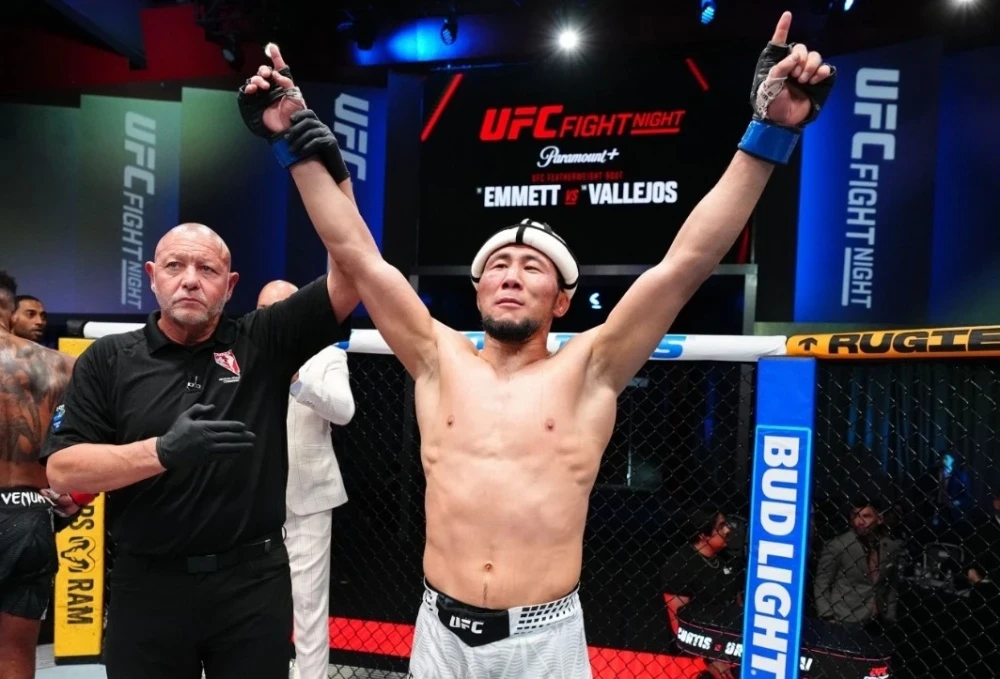 Кыргызстандык Мыктыбек Оролбай UFC тарыхындагы эң мыкты 3 балбаннын катарына кирди