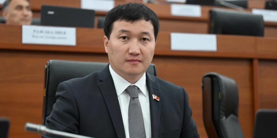 Кубанычбек Самаков Жогорку Кеңештин агрардык комитетинин жетекчилигине сунушталды