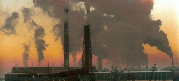 Скачок цен на нефть. В ООН напомнили о ценности возобновляемой энергетики