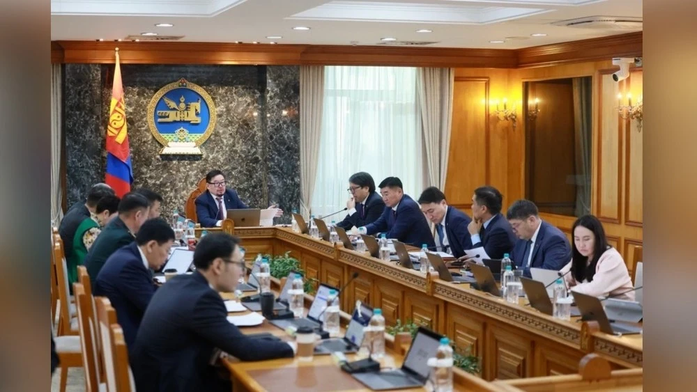 Өкмөт илим жана техника тармагында ₮100 млн өлчөмүндө сыйлык негиздеди