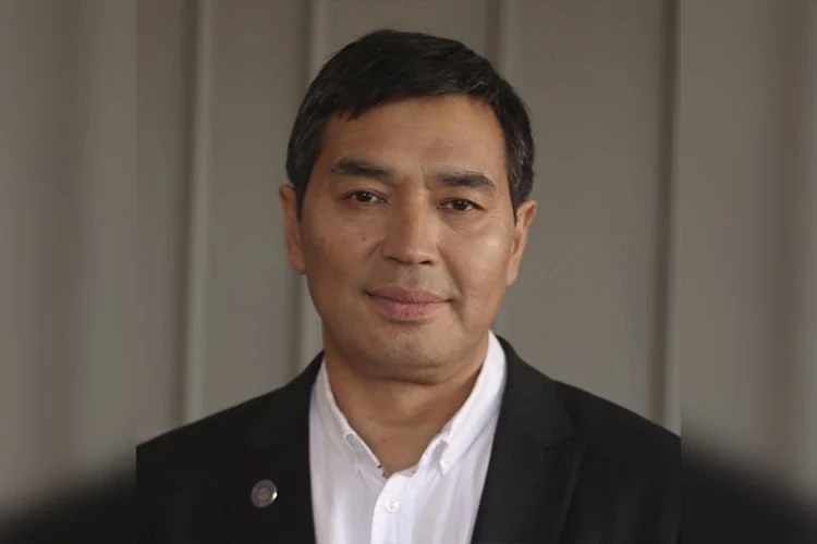 «Кыргызнефтегаз» менен Ташиевдердин иши боюнча скандал. Адистер эмне дейт?