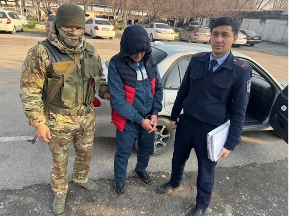 Ошто психотроптук заттарды саткан адам кармалды — «Регапен» жана «Тропикамид» алынды