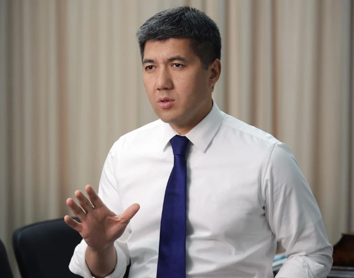 Кабылбеков: Улуттук банк башчысынын кызматтан кетиши, мүмкүн, «Кыргызнефтегаз» иши менен байланыштуу